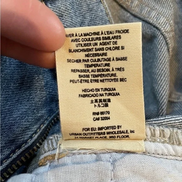 Free People We The Free Distressed Fly Blue Denim Mini Skirt BOHO Womens Size 28 - Picture 8 of 12